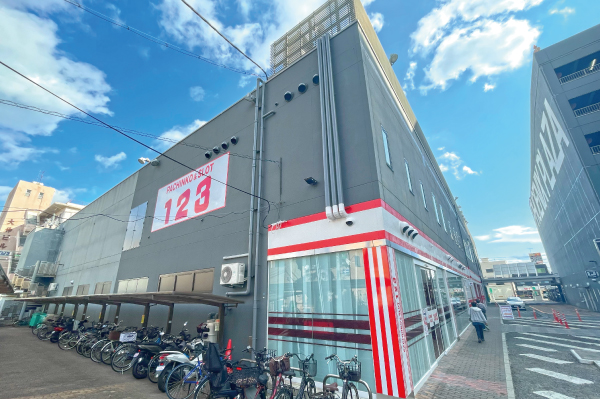 徹底分析・グランドオープン店舗の成功要因と今後の展望［CASE3／123