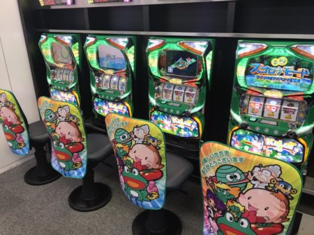 6号機ノーマルタイプ最高峰のスペックを実現／パチスロ ケロット4